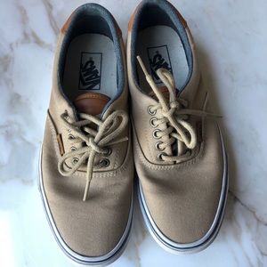Unique Vans, khaki with cool details, euc!